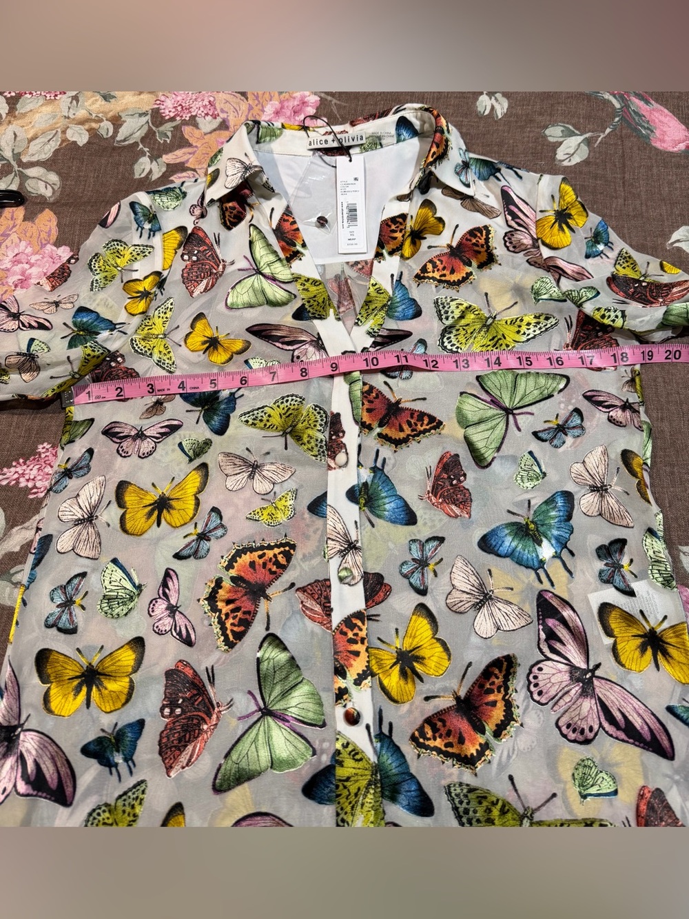 Alice + Olivia Eloise Butterfly Print Button-Up Shirt - Picture 11 of 11